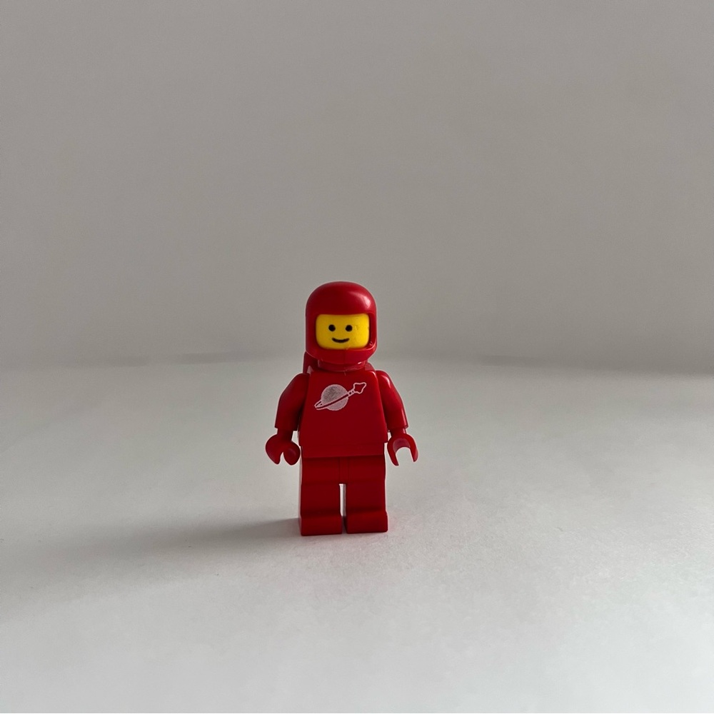 Lego Space Red Classic Spaceman Minifigure
